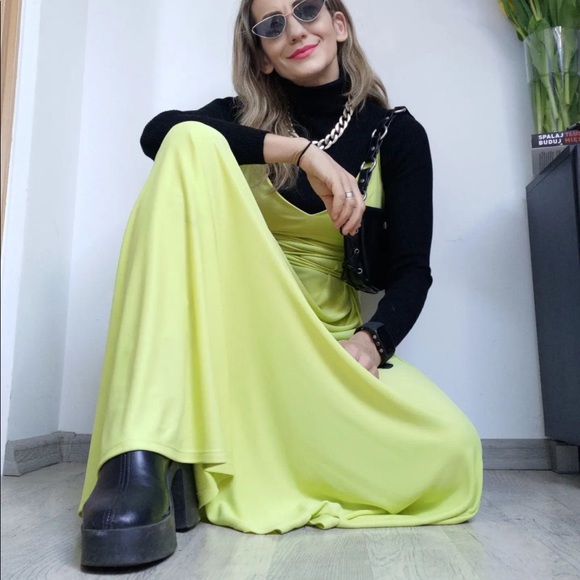 NWT ZARA GREEN MIDI DRESS - Picture 4 of 6